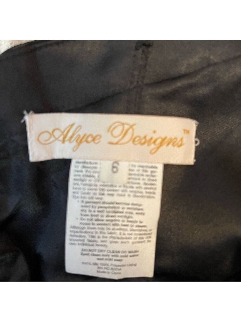 Alyce Design Women's Elegant Black and Nude Gown - Size 6 - Picture 8 of 9